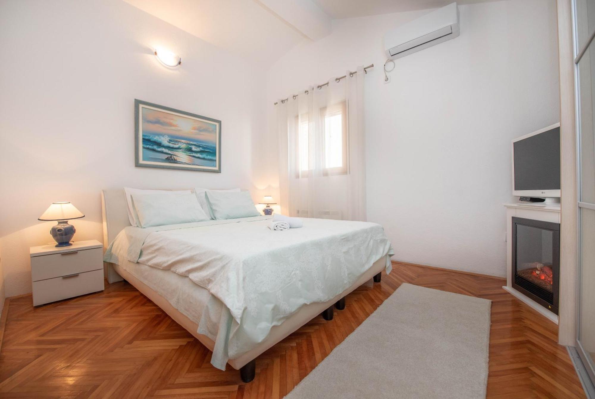 S&P City Center Apartments Kotor Luaran gambar