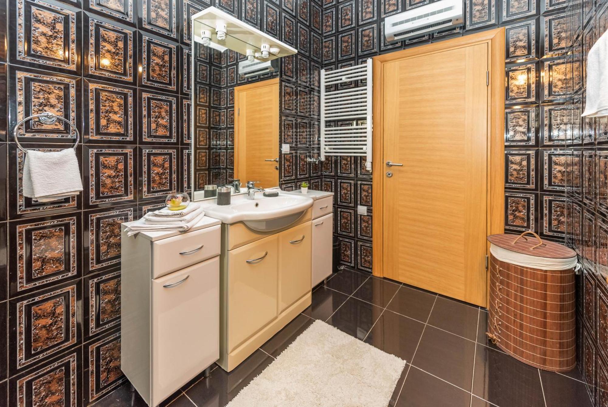 S&P City Center Apartments Kotor Luaran gambar