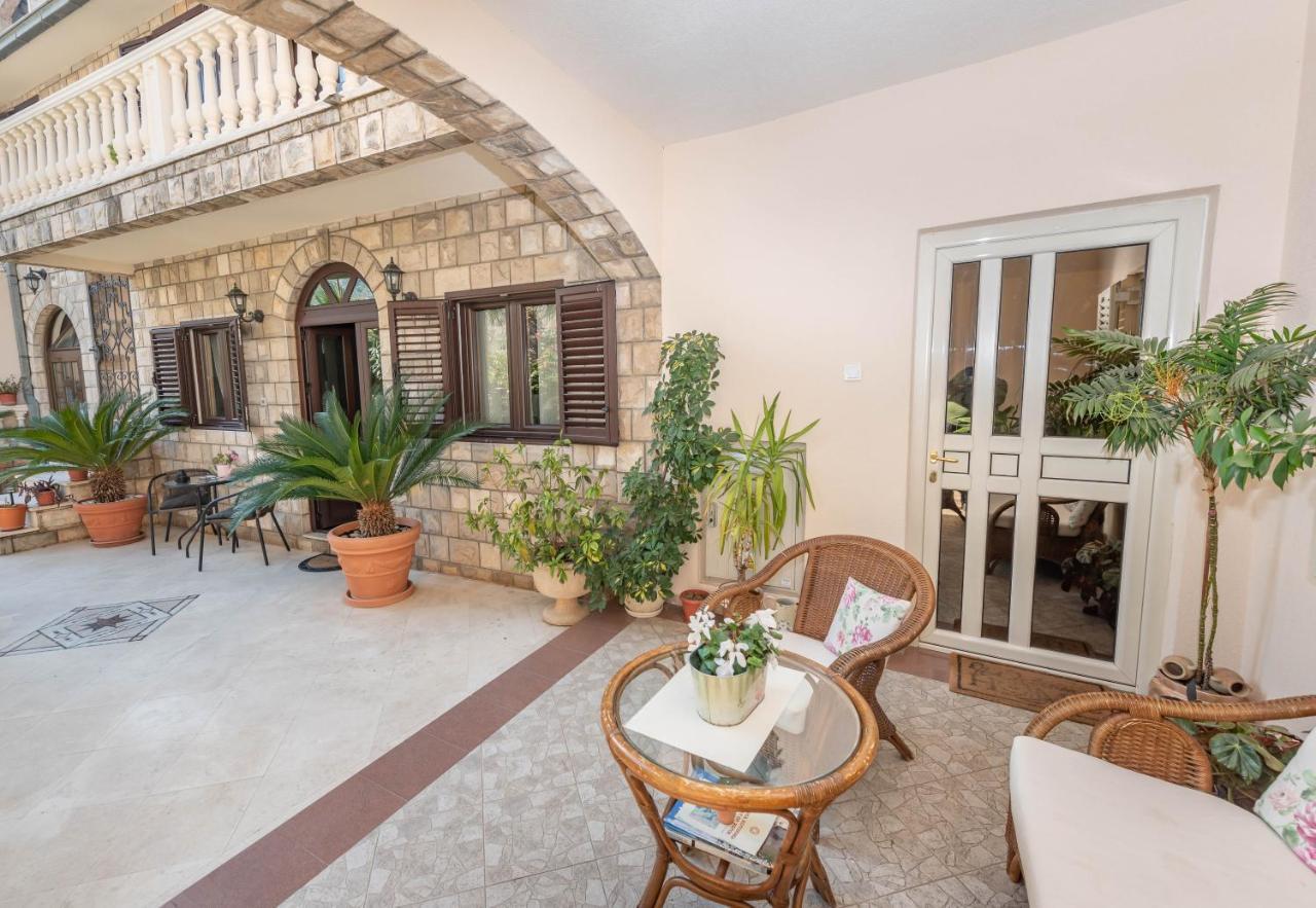 S&P City Center Apartments Kotor Luaran gambar